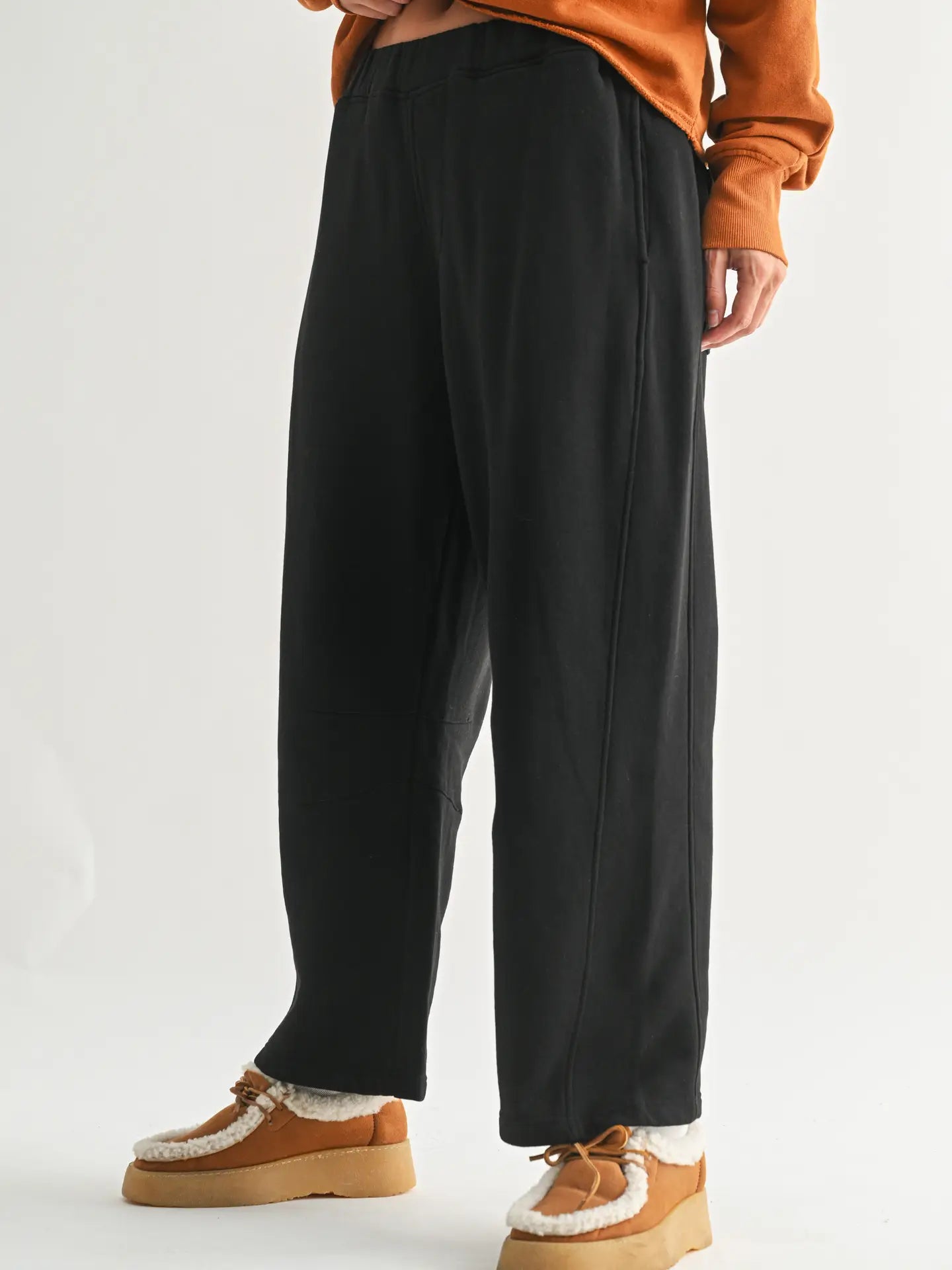 Malibu Air Cotton Barrel Pants- Black