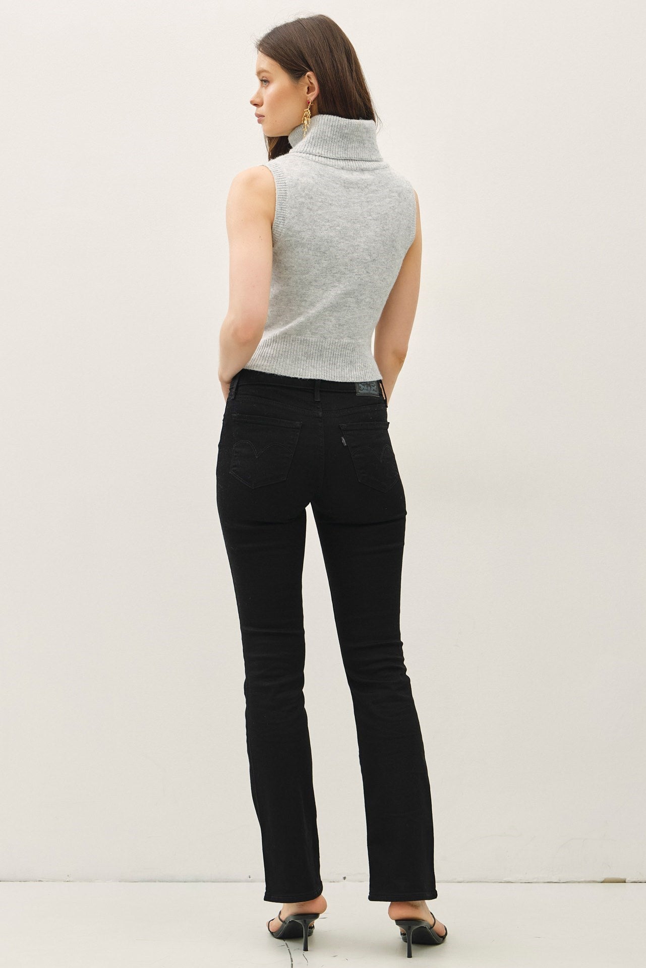 Landry Turtle Neck Sweater Tank- Heather Grey