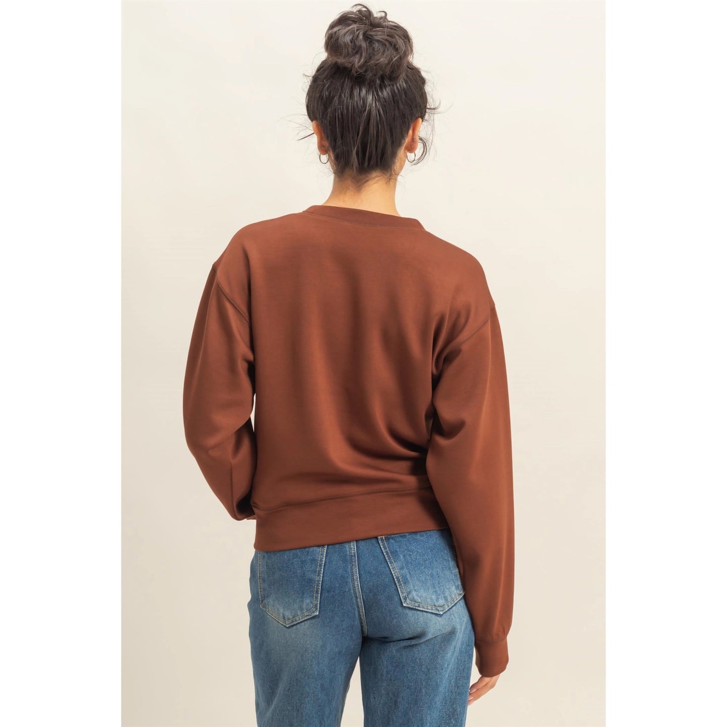 Katie Scuba Classic Crew Sweatshirt- Chestnut
