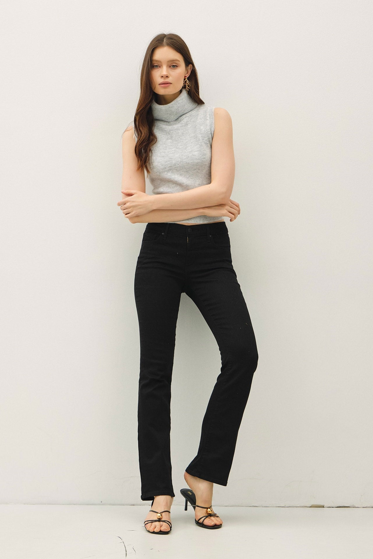 Landry Turtle Neck Sweater Tank- Heather Grey