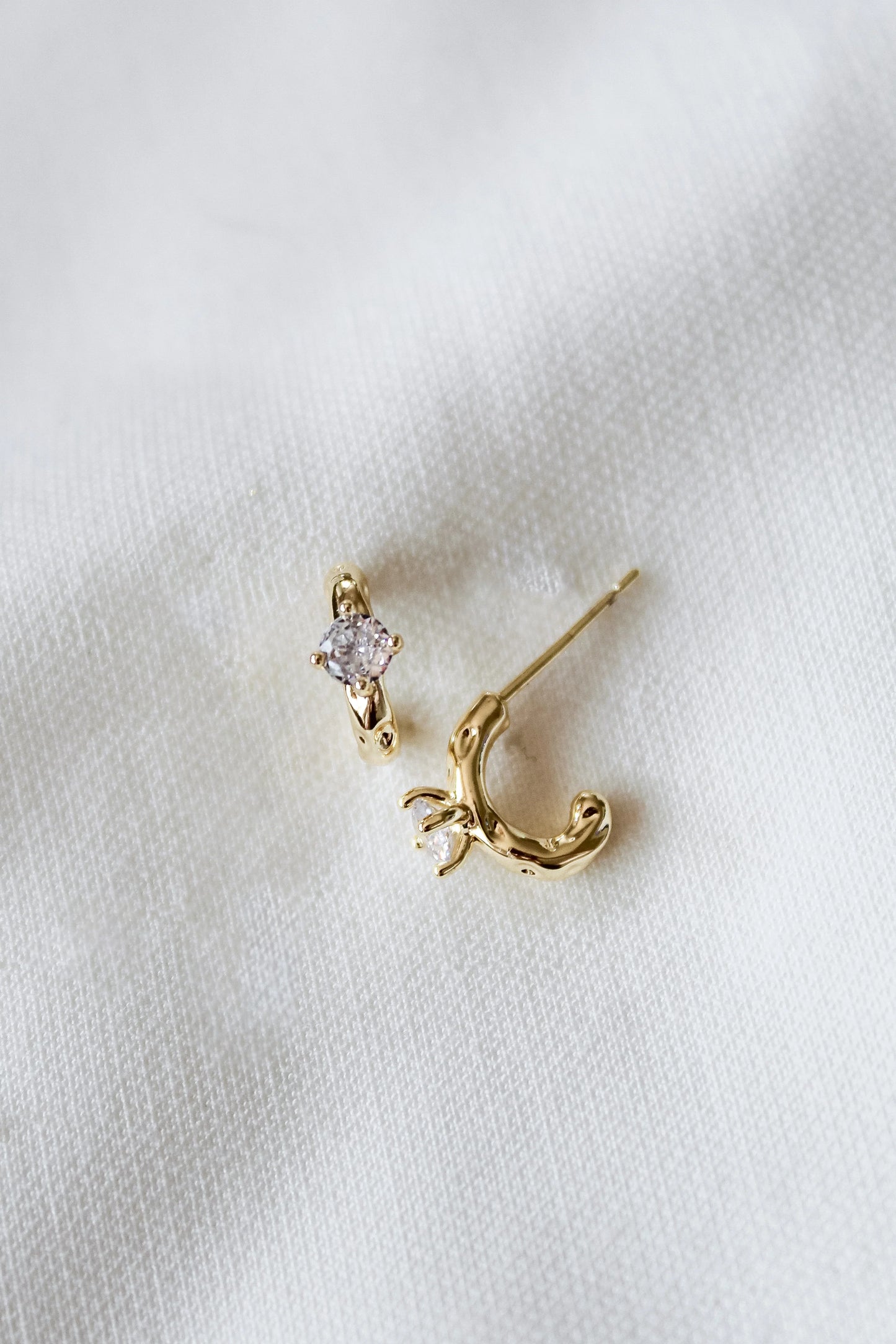 Rugo Hoop Earring