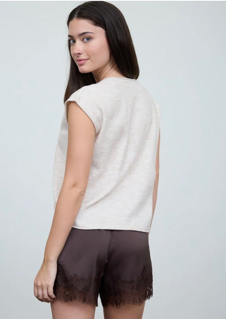 Blair Knit Vest- Oatmeal