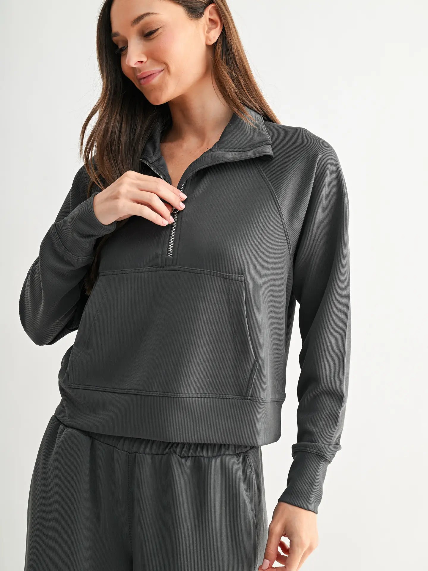 Luxe Sand Wash Rib 1/4 Zip Top- Grey