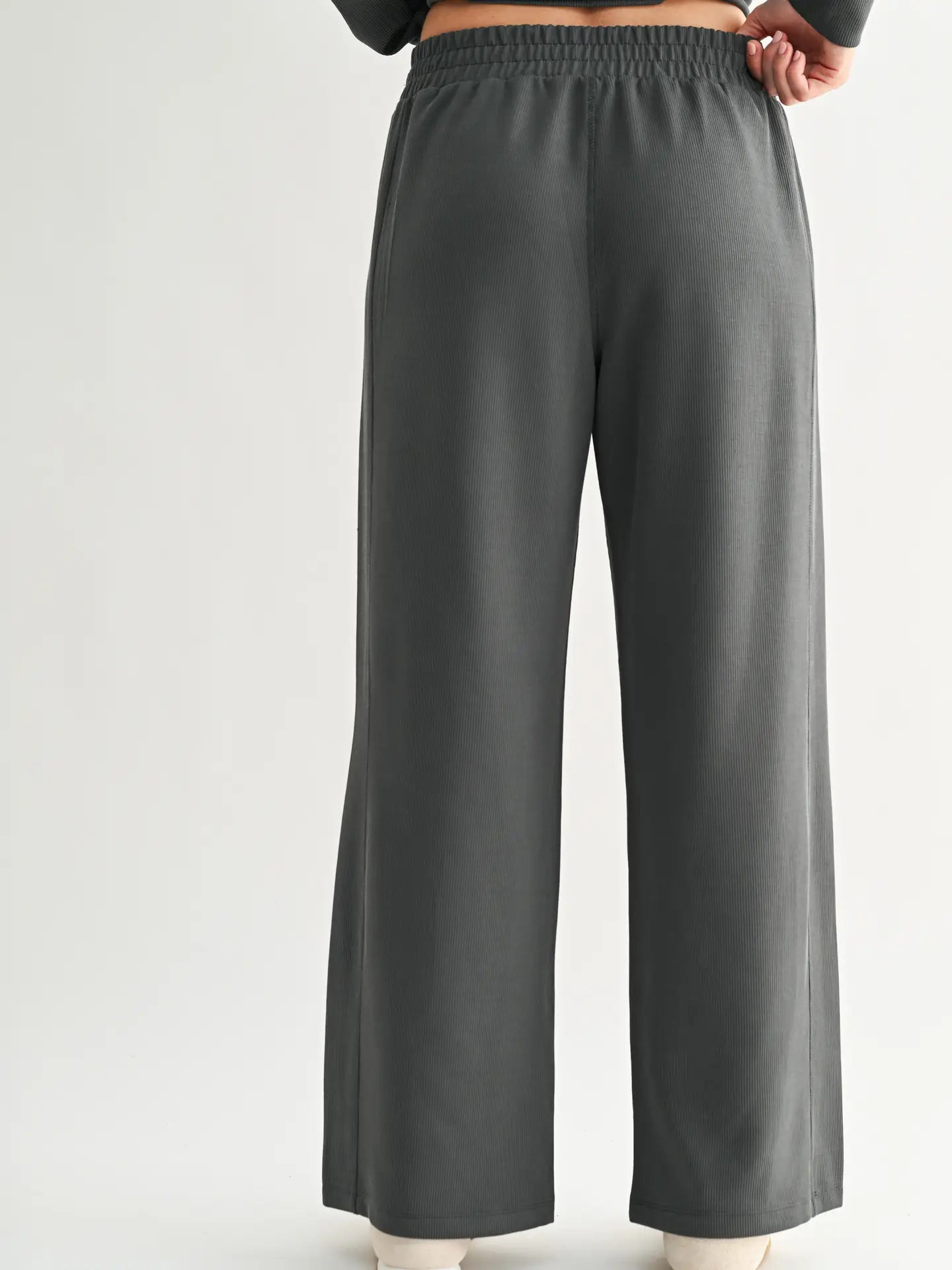 Luxe Sand Wash Rib Wide Leg Pant- Grey