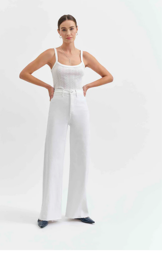 Far Out High Rise Seam in Lamb