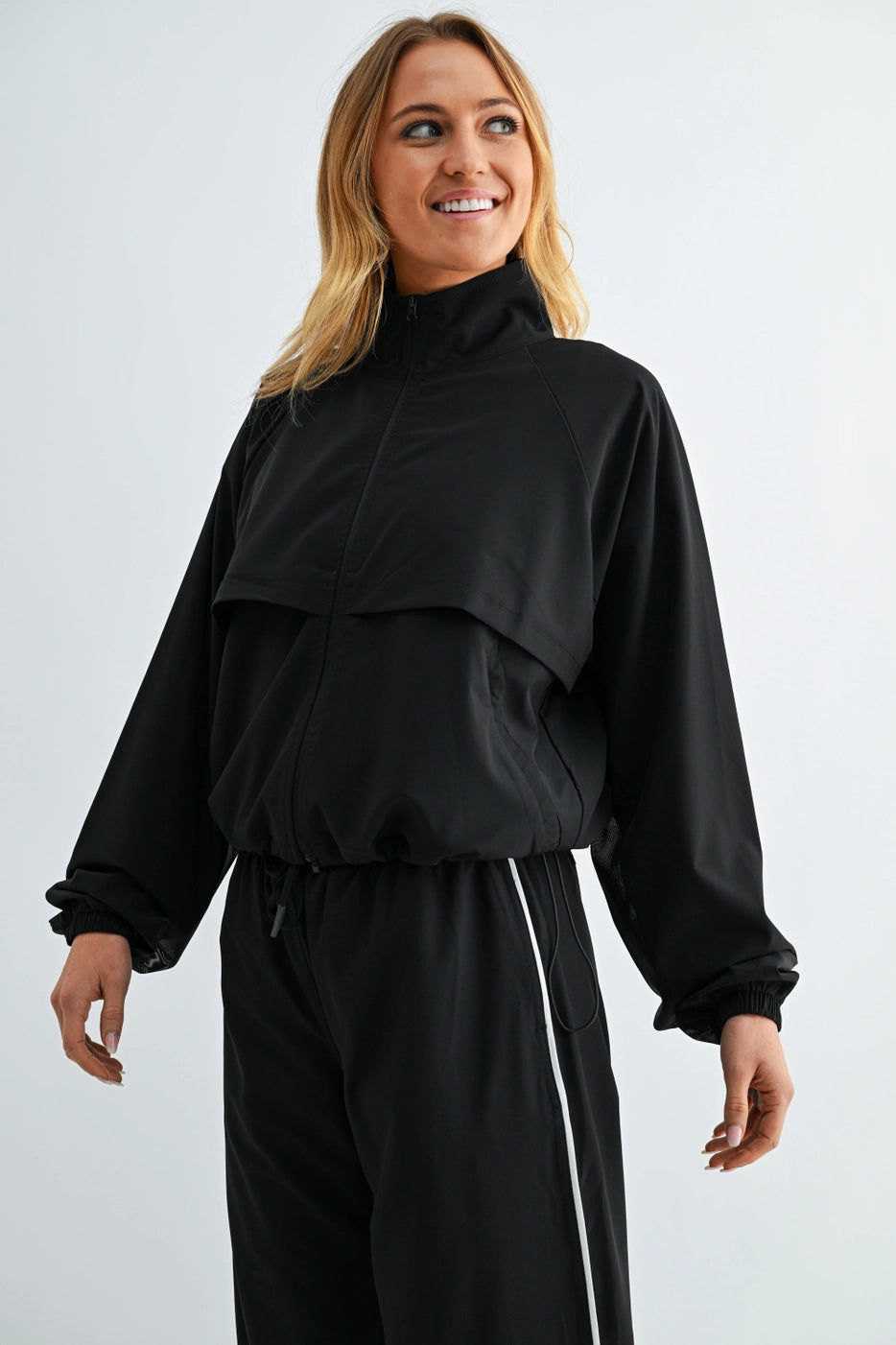 Swift Move Windbreaker