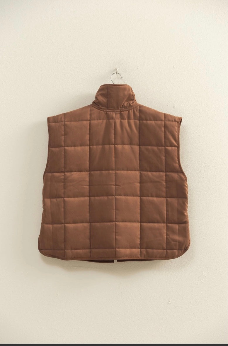 Brinkley Quilted Vest- Brown