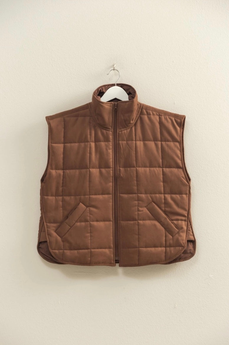 Brinkley Quilted Vest- Brown