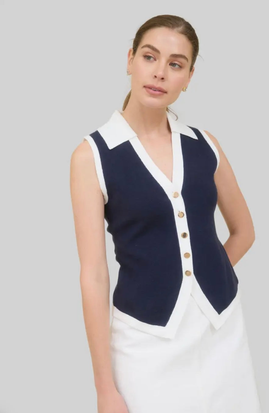 Sonia Sleeveless Button-up Top