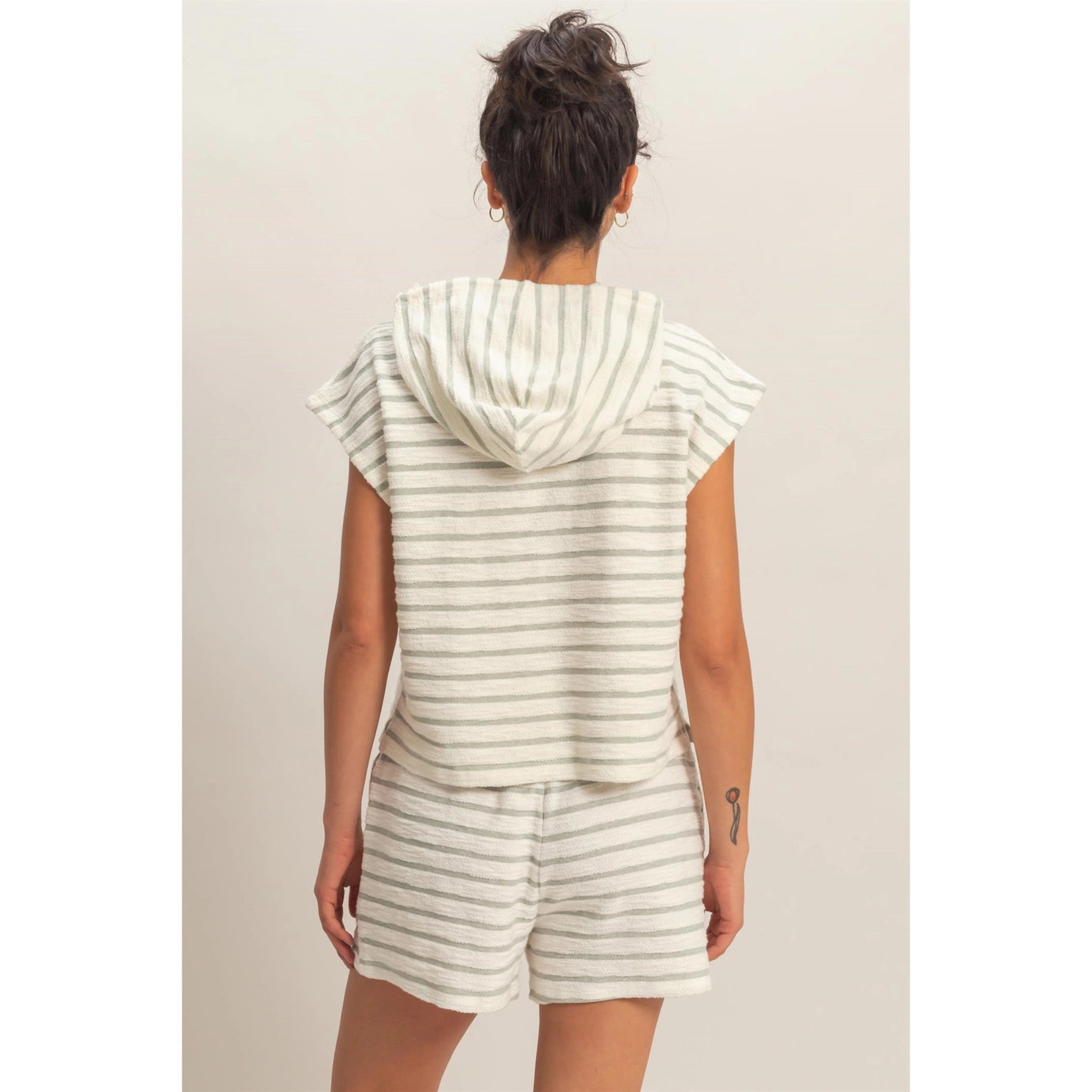 Lori S/S Hoodie- Sage Green