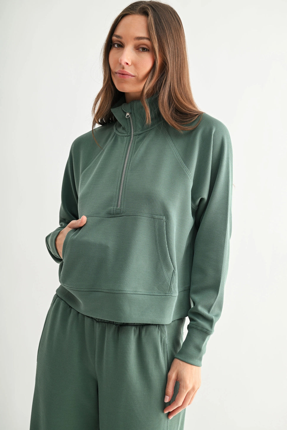 Luxe Sand Wash Rib 1/4 Zip Top- Eldergreen