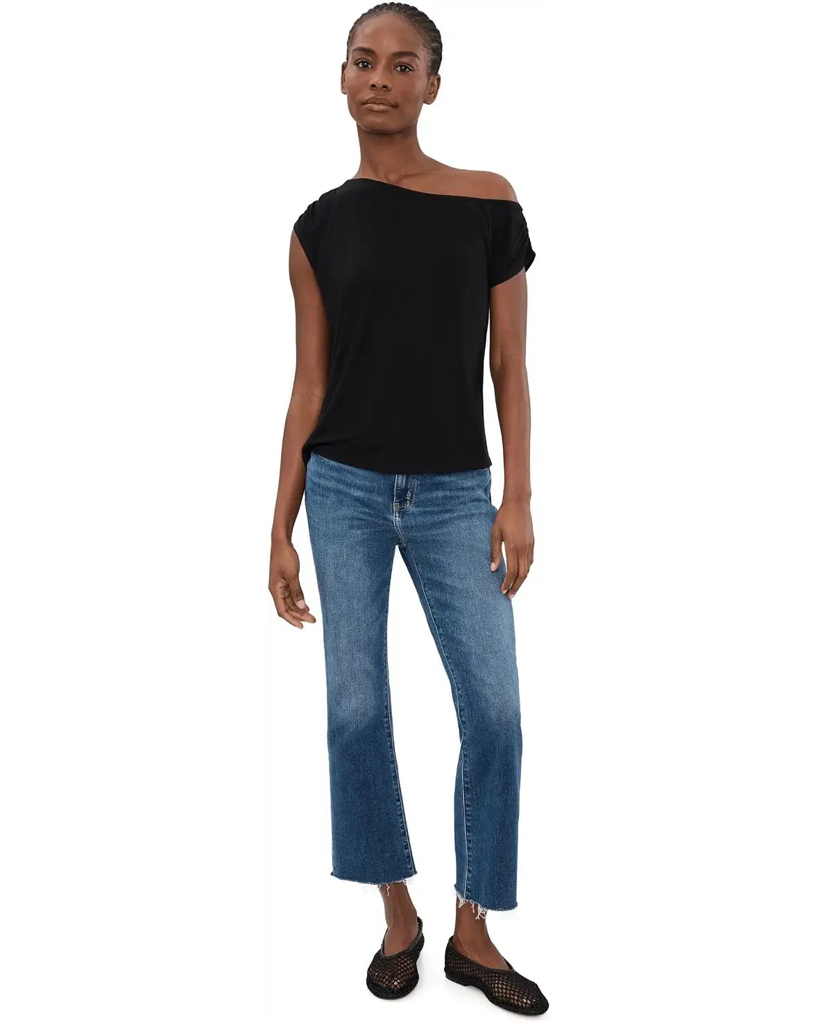 Shy Girl Crop in Influencer