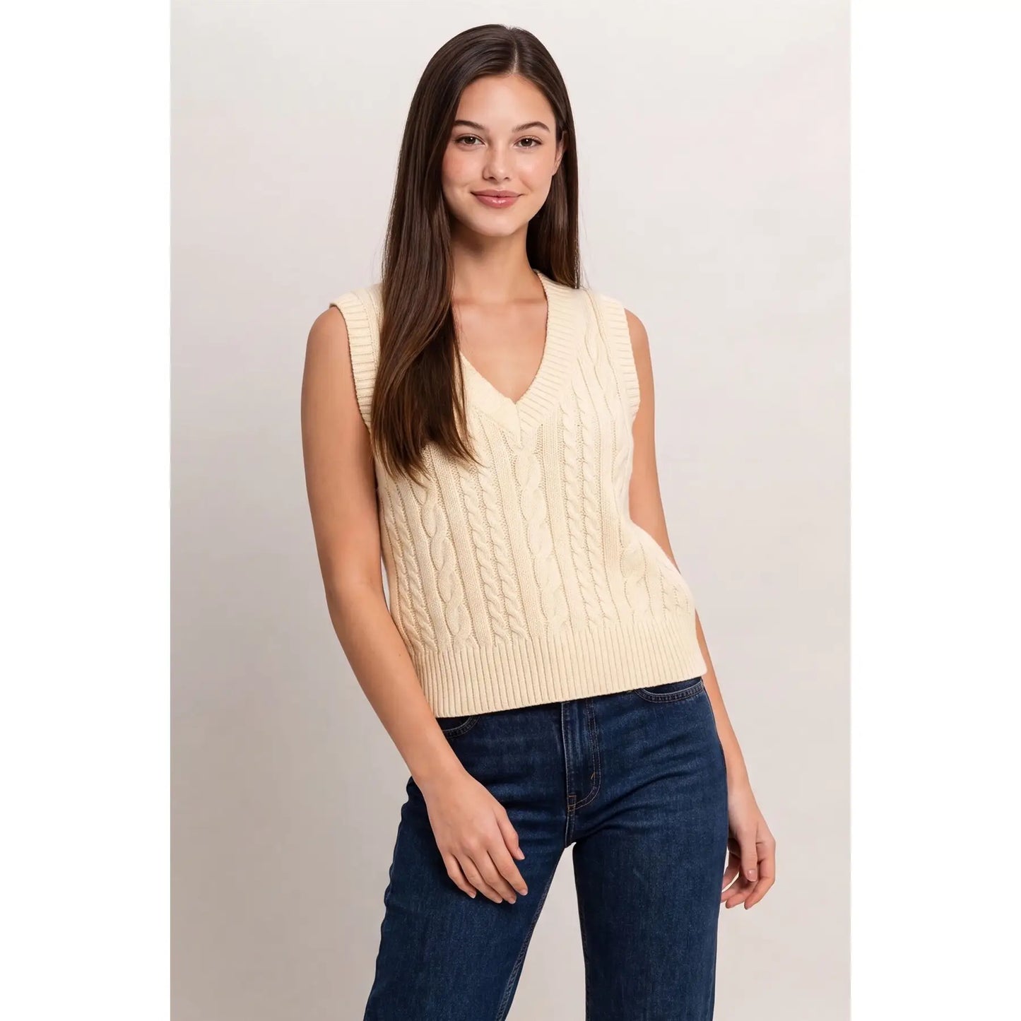 Chandler Sleeveless Sweater Vest- Cream