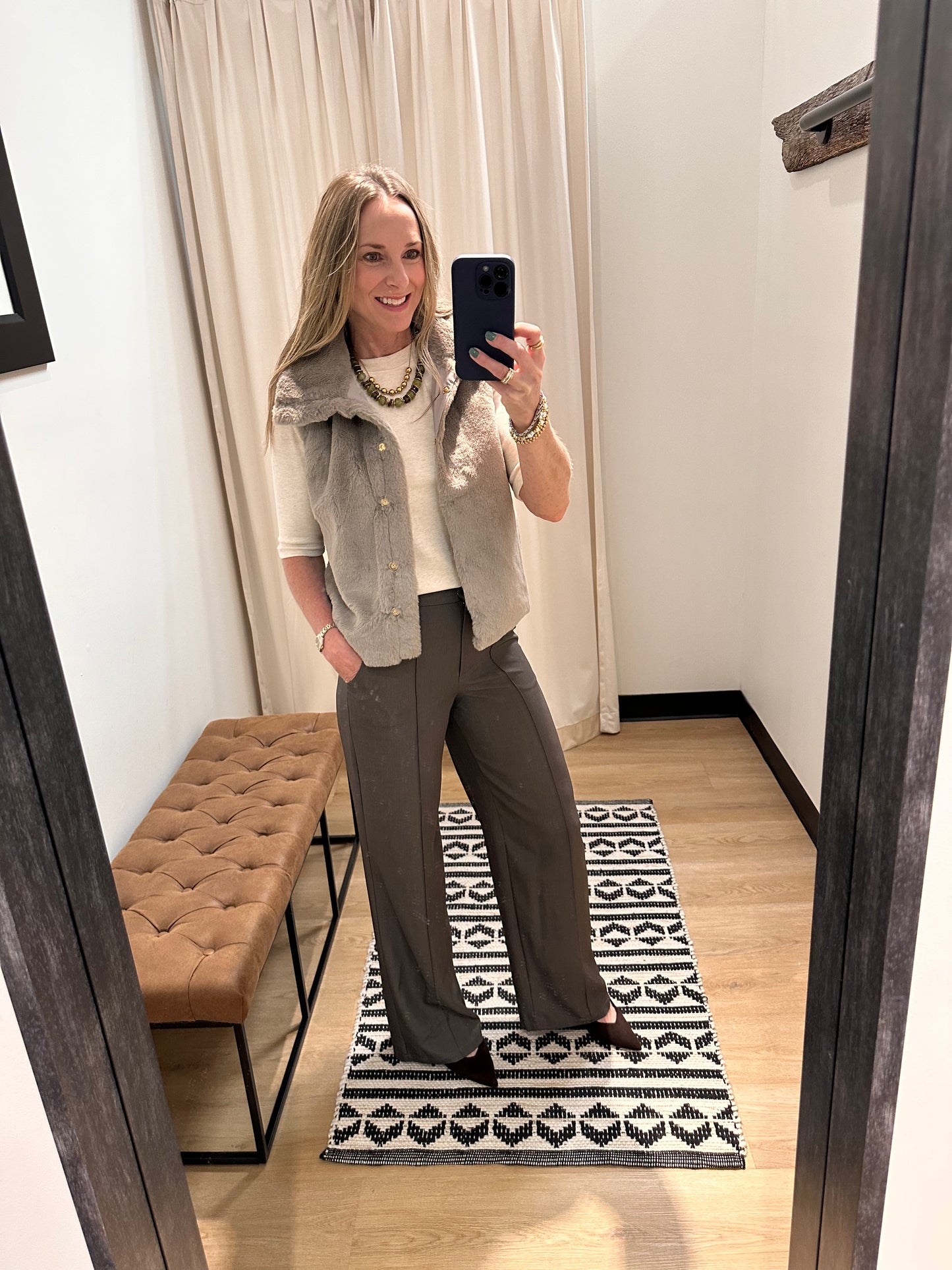 Faux Fur Vest- Taupe
